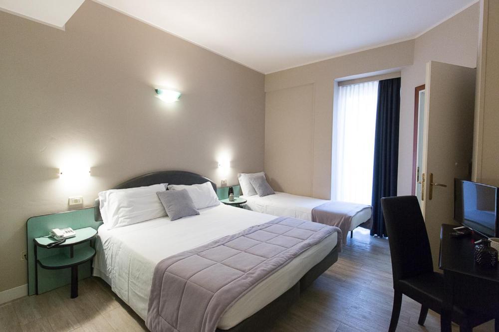 Hotel Trevi Riccione Ngoại thất bức ảnh